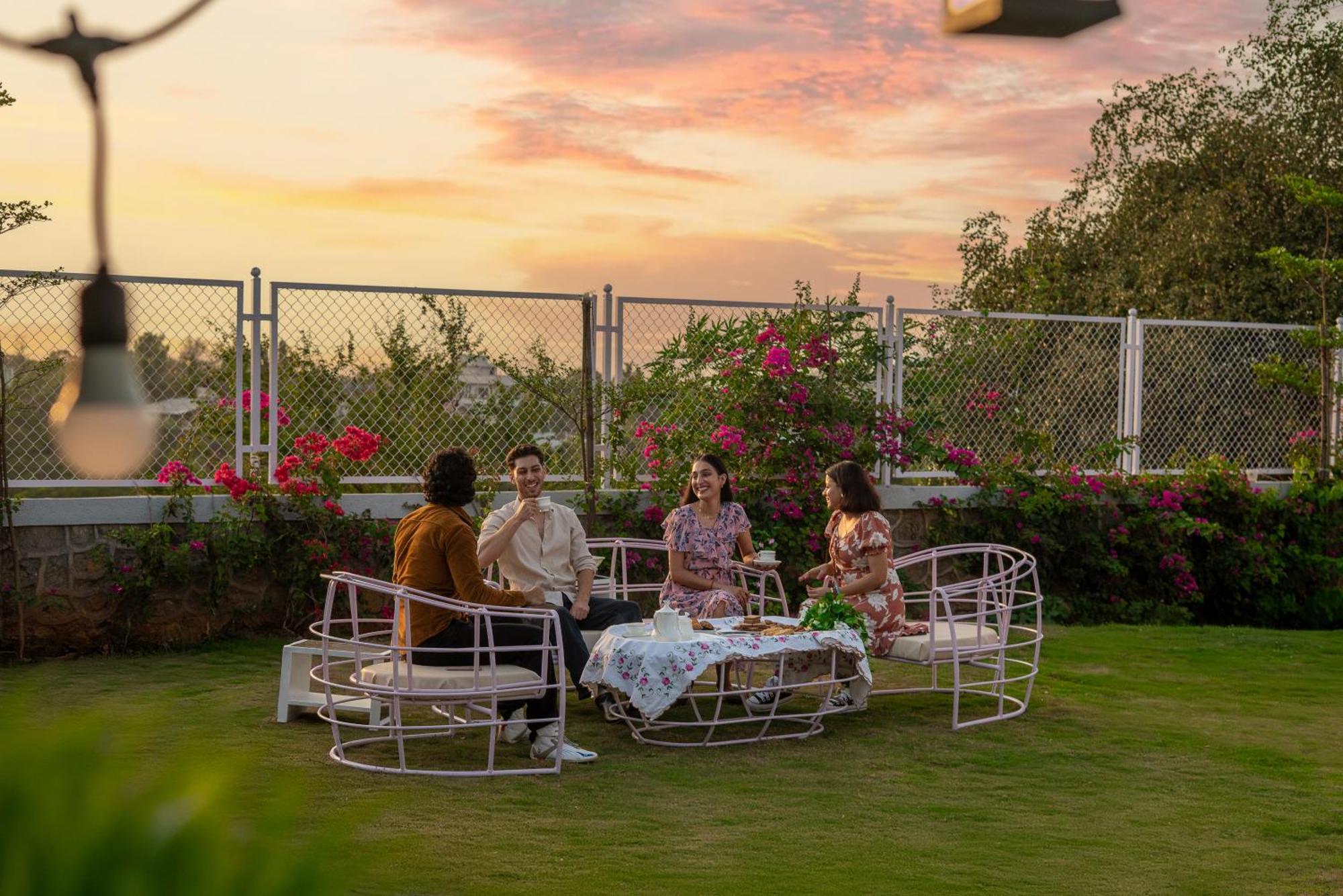 Ekostay Luxe - Casa Noah - Paddle Court & Sunset Point Lonavala Exterior photo